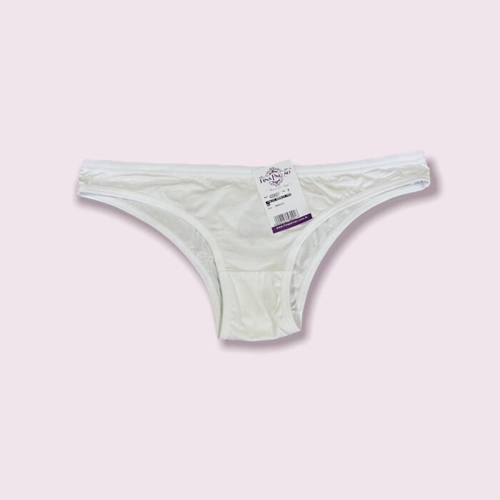 tanga en modal blanco