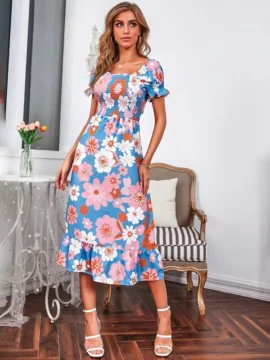 Vestido línea A de cuello cuadrado con fruncido floral - L