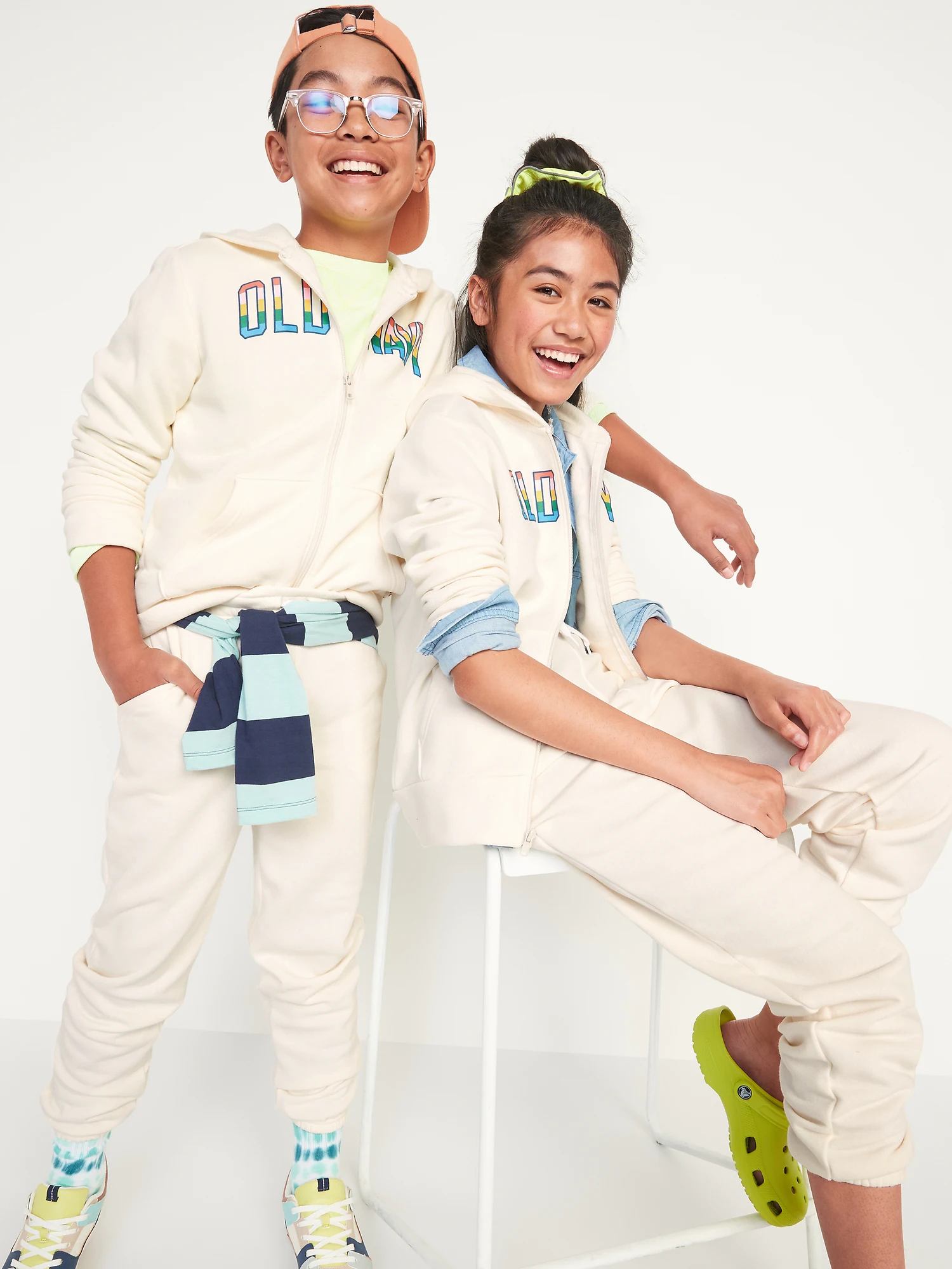Campera Crema Old Navy - 10/12 Años